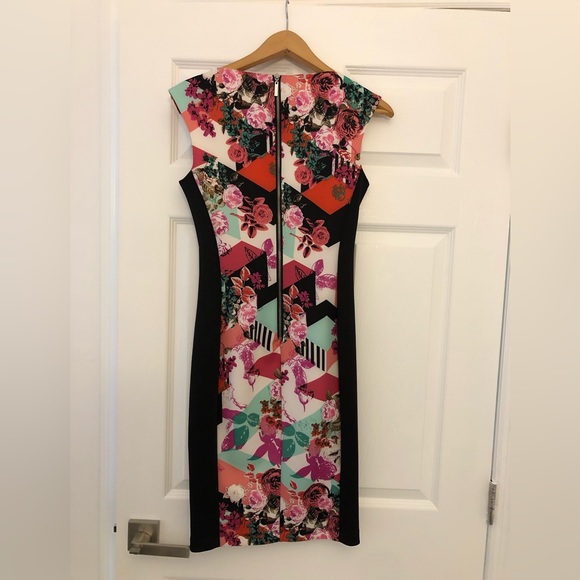 Bisou Bisou form-fitting sheath dress. Barely worn. - Picture 2 of 2